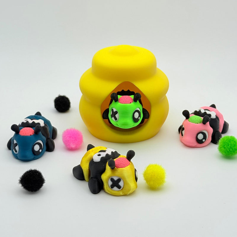 Spooky Zom-Bees and Hive | 3D Printed | Articulated Collectible for Desk Decoration Halloween Ornaments Gift