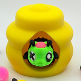 Spooky Zom-Bees and Hive | 3D Printed | Articulated Collectible for Desk Decoration Halloween Ornaments Gift