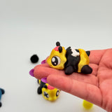 Spooky Zom-Bees and Hive | 3D Printed | Articulated Collectible for Desk Decoration Halloween Ornaments Gift